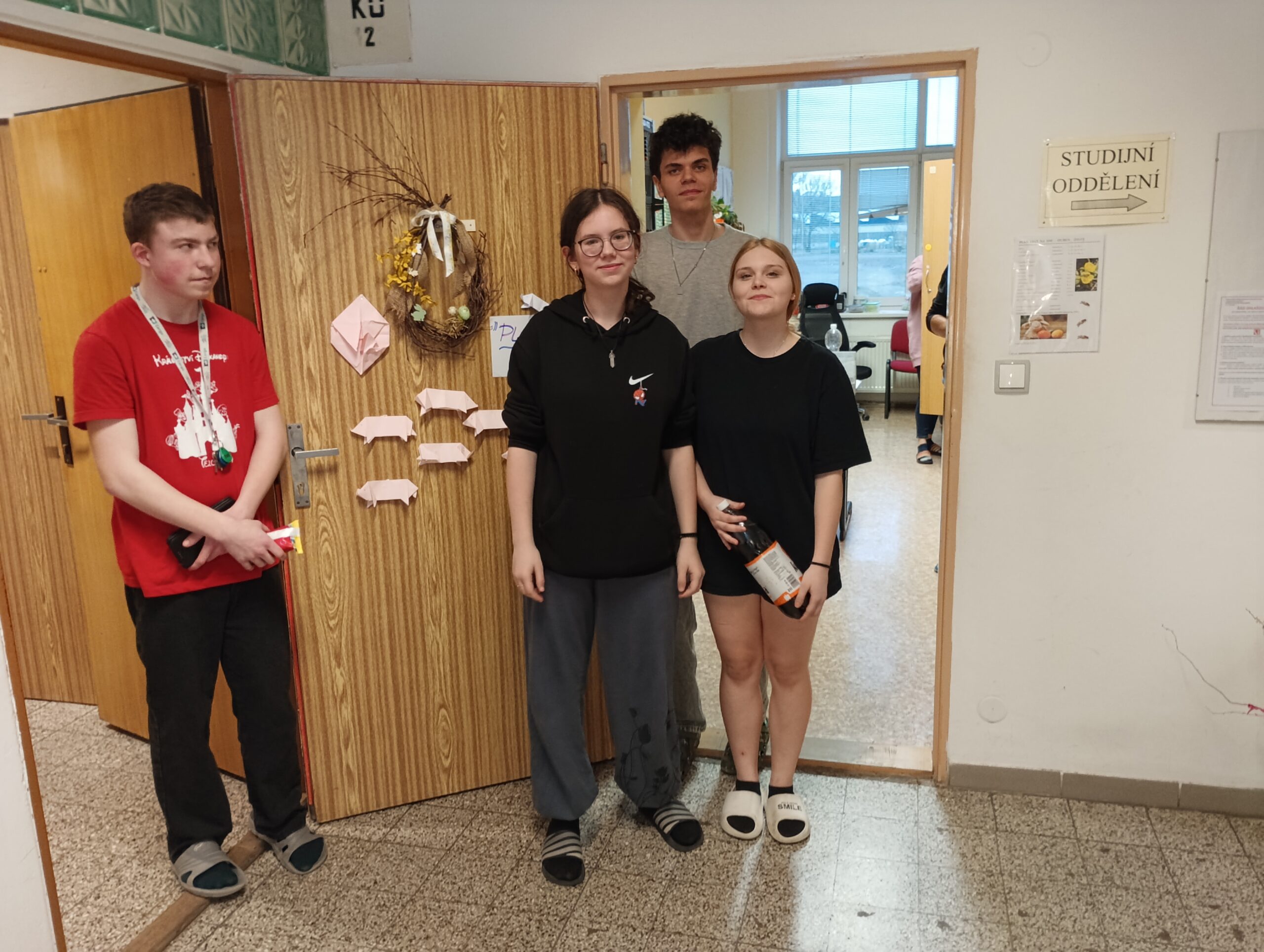 hra plotovka žáci domov mládeže