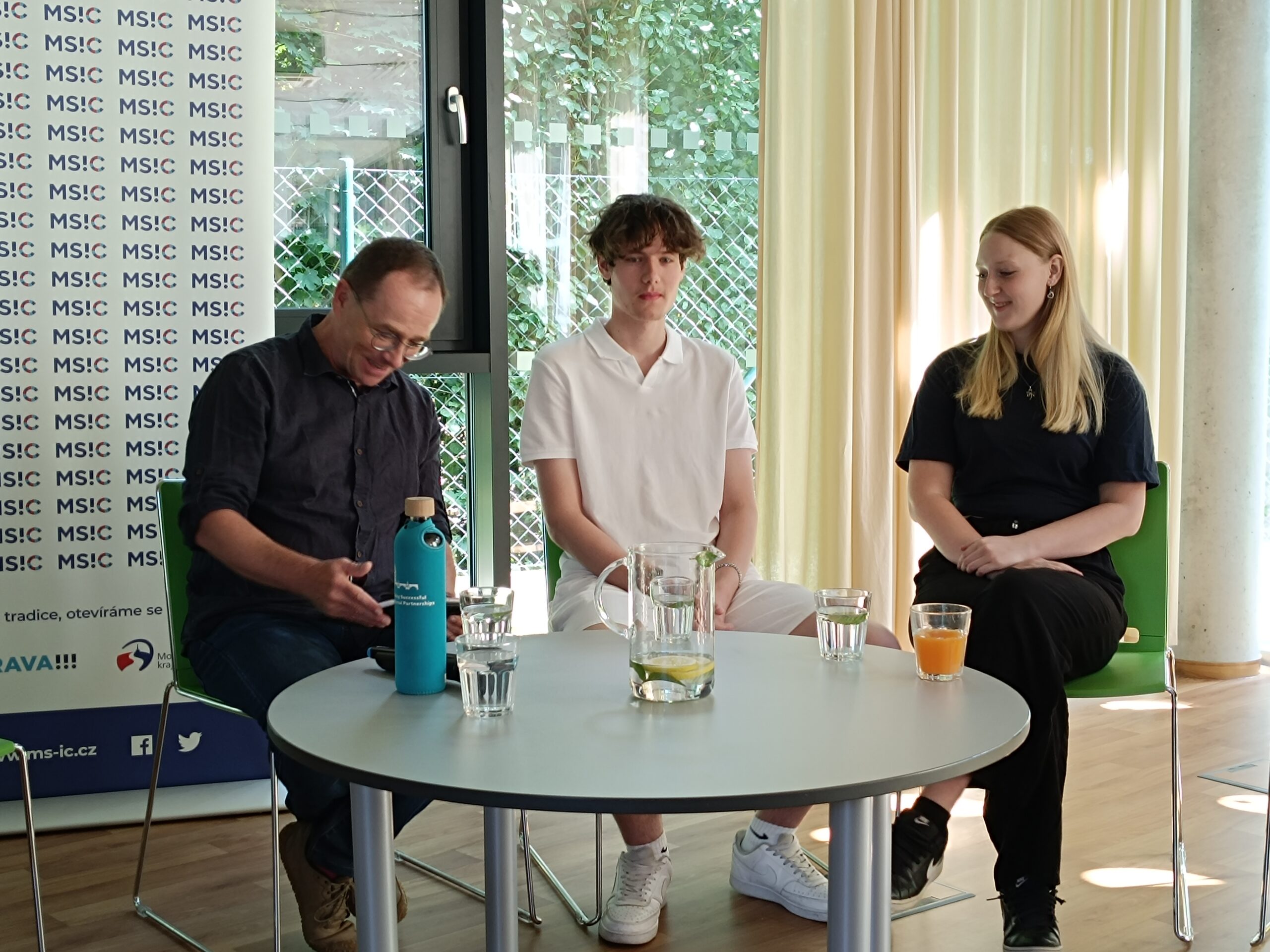seminář klima školy ostrava žáci diskuze odborníci