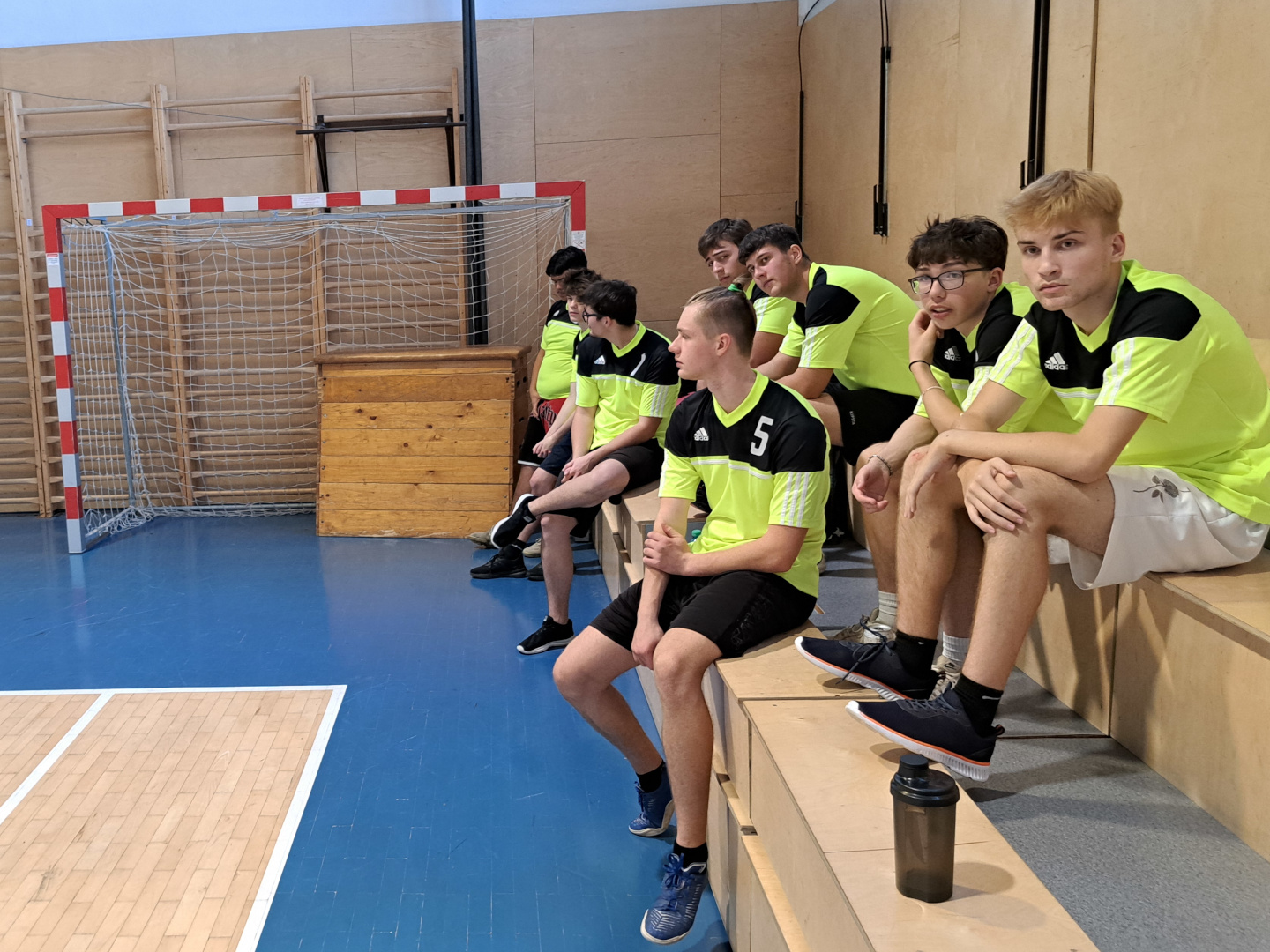 tělocvična žáci sport turnaj basketbal hoši