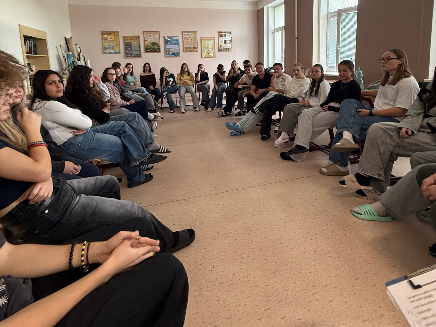 třídnická hodina třídní učitel žáci psycholožka tvoříme tým zábava poznání učení se