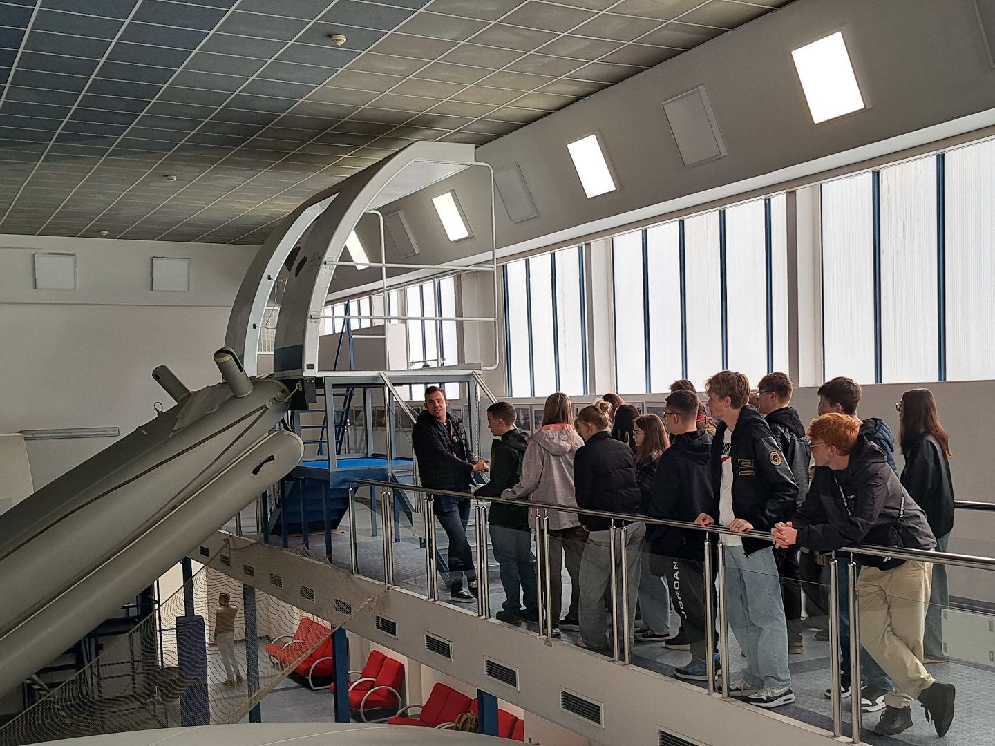 exkurze letadla technika Praha divadlo zážitky