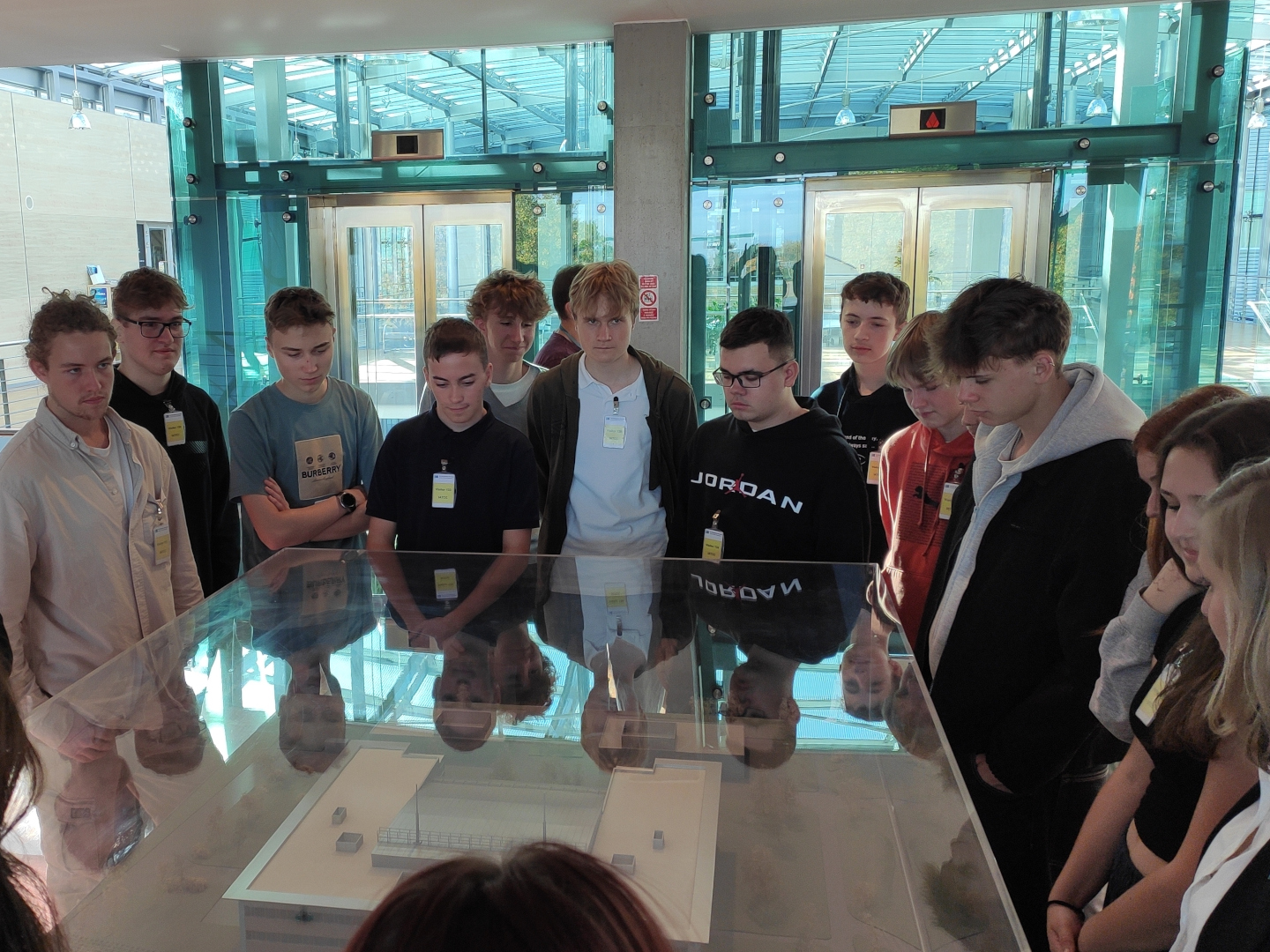 exkurze letadla technika Praha divadlo zážitky