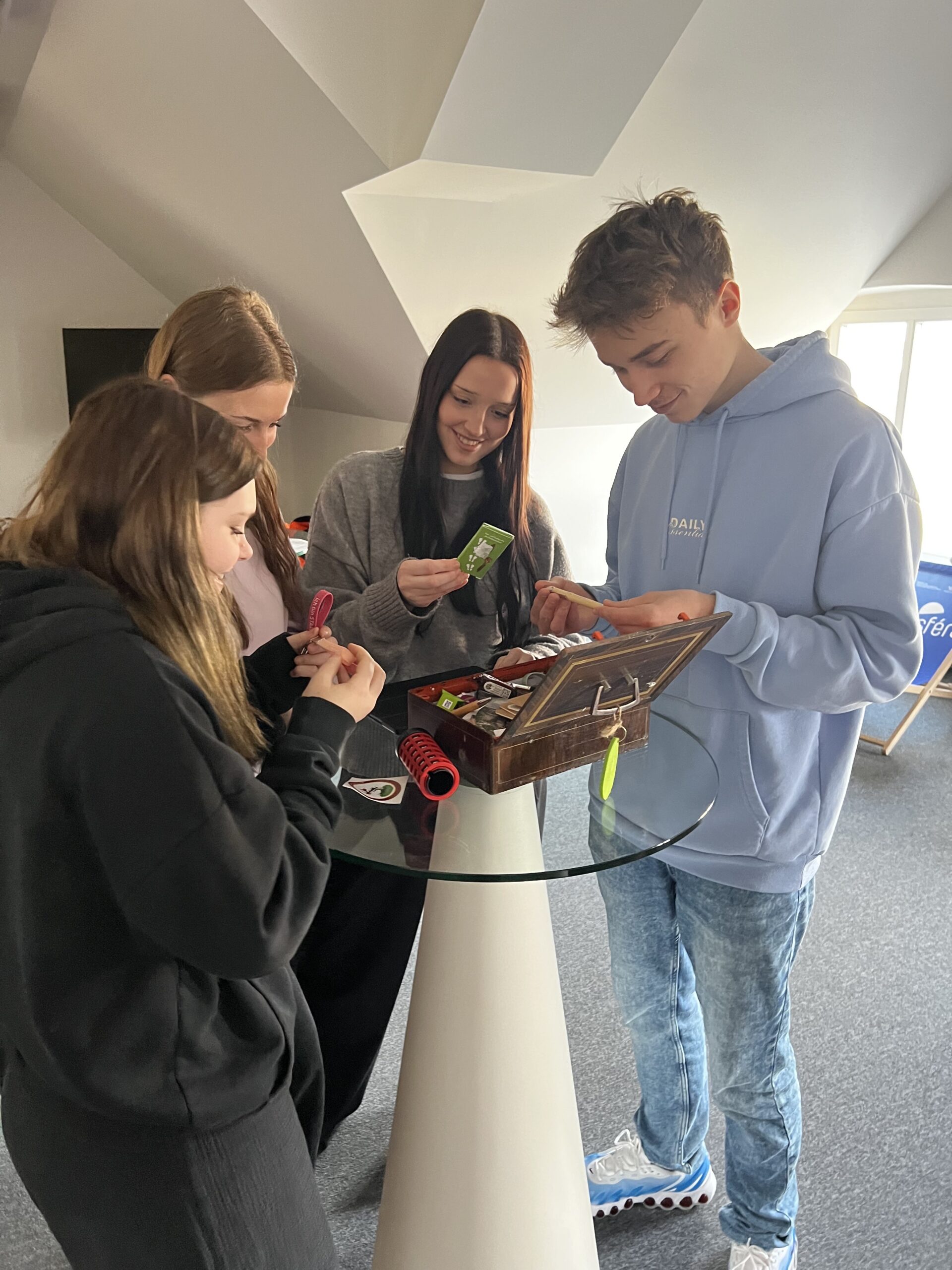 žáci na univerzitě úniková hra Goethes Schatz