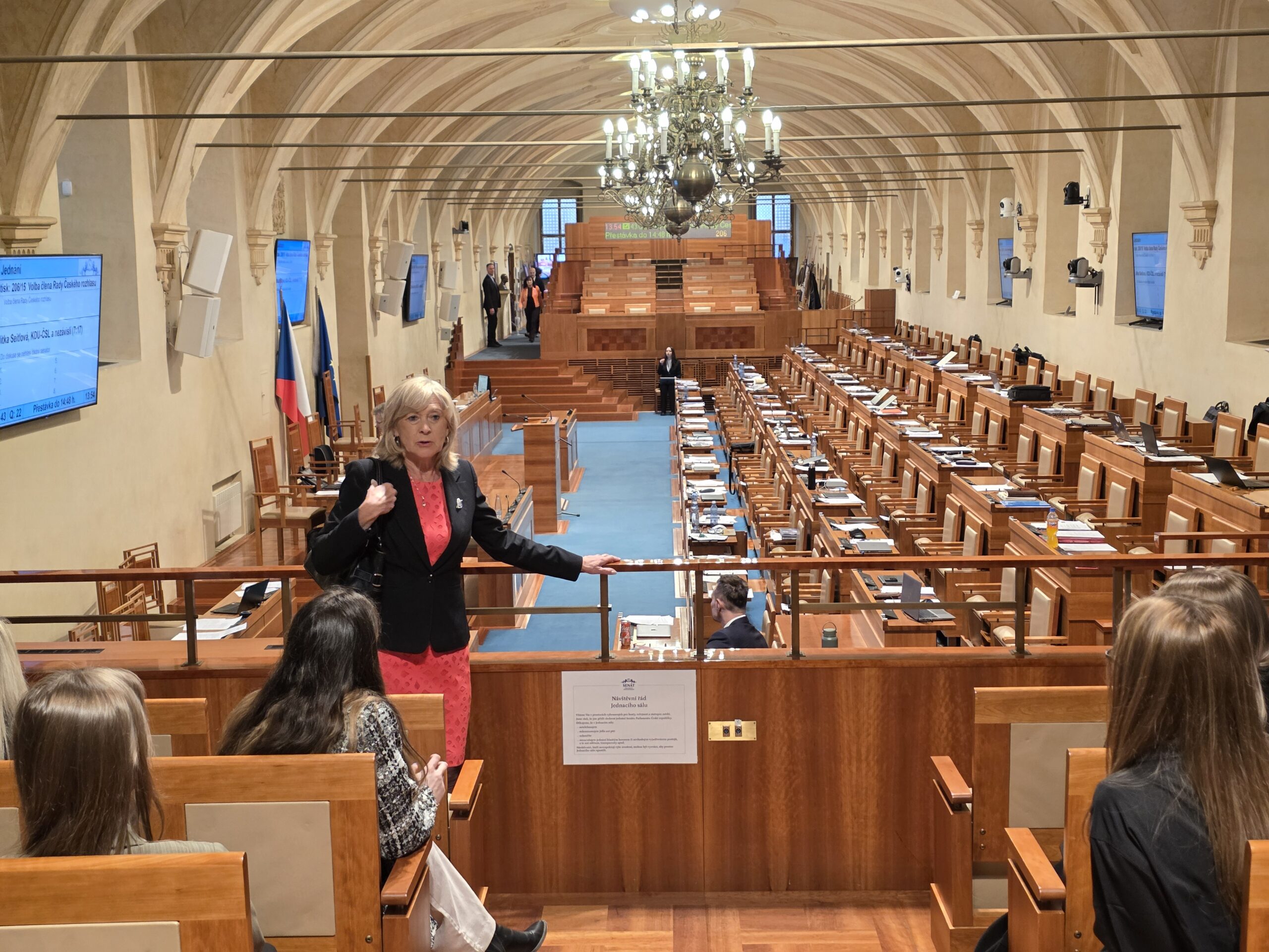 návštěva Senátu ČR, Praha, žáci 3. ročníků, výuka ON