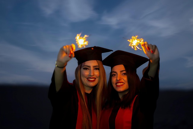 poslední zvonění, loučení maturantů